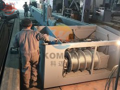 軌道式擦窗機(jī)